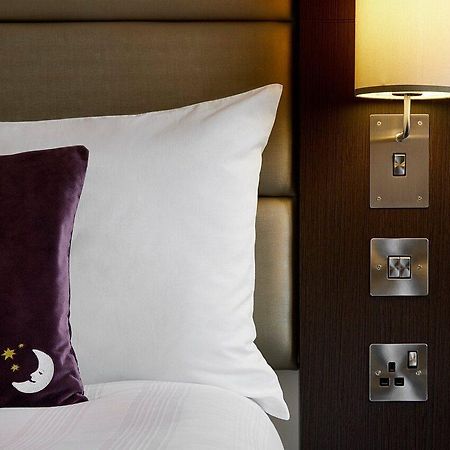 Premier Inn برنتوود المظهر الخارجي الصورة